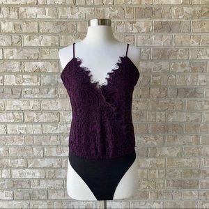 NWT Leyden lace Top Plum Color Bodysuit Size S 🌸